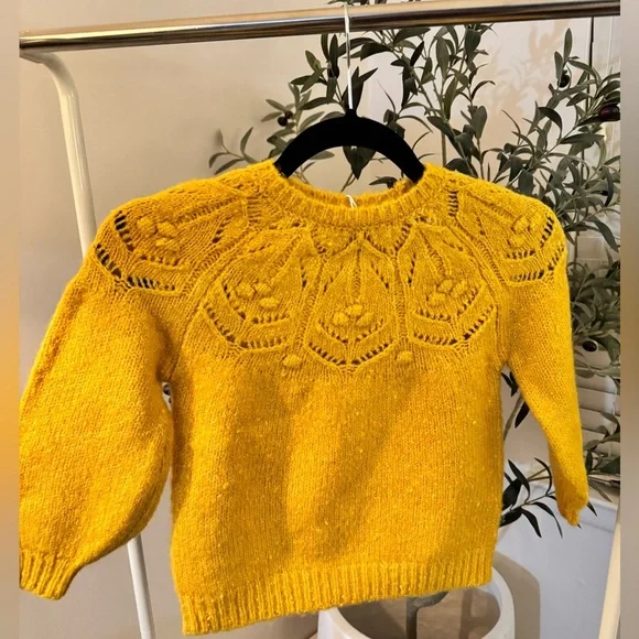 NWT Mayoral mustard texture sweater
Size 5 110cm - Picture 9 of 10